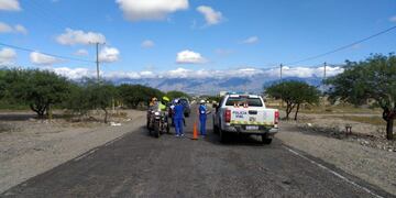 Controles en los ingresos a Amaicha del Valle y Colalao del Valle\u002E