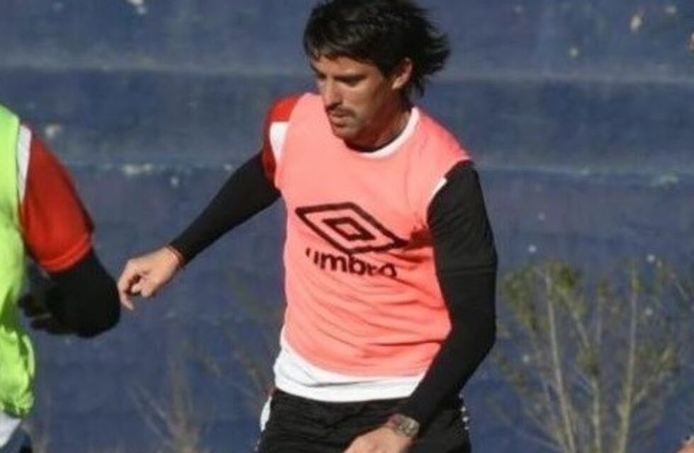 Formica podría ser titular ante Lanús