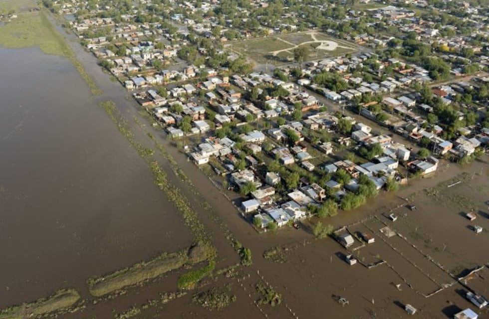 Juicio por inundaciones en La Plata: vecinos reclaman que ni Scioli ni Bruera fueran juzgados