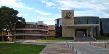 El Sanatorio Adventista del Plata al límite de sus posibilidades.