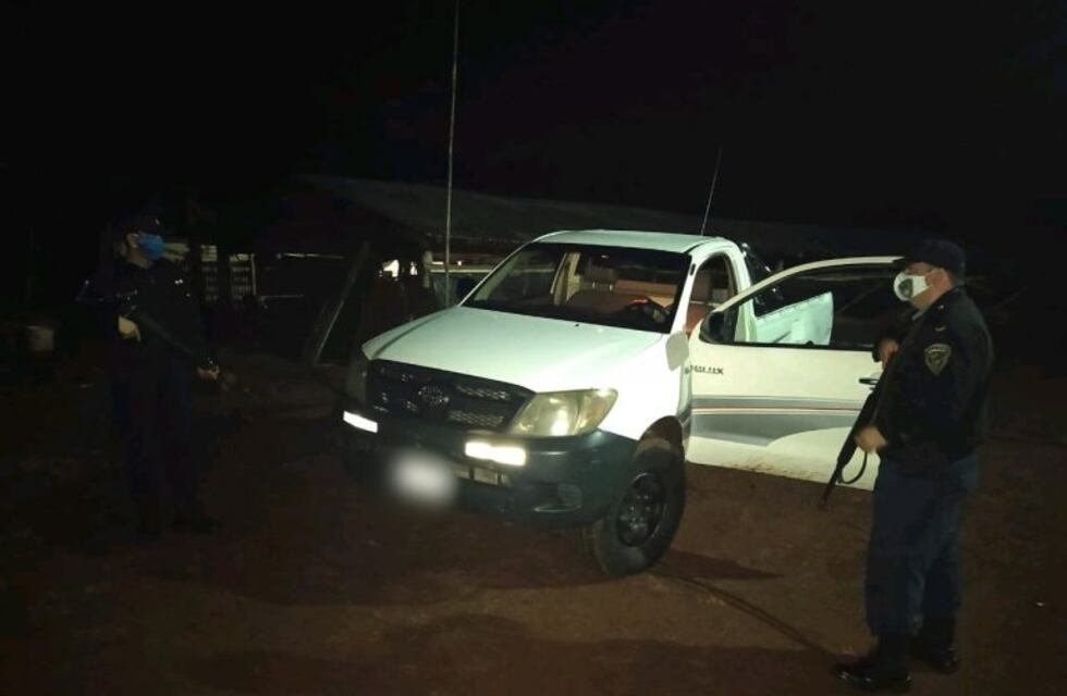 Una camioneta robada en Buenos Aires apareció en Garuhapé