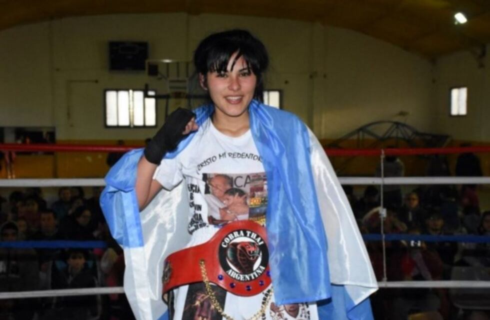 Motochorros quisieron asaltar a la campeona internacional de kick boxing en San Luis