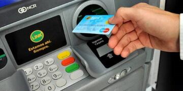 Cajeros automáticos red link Corrientes\u002E