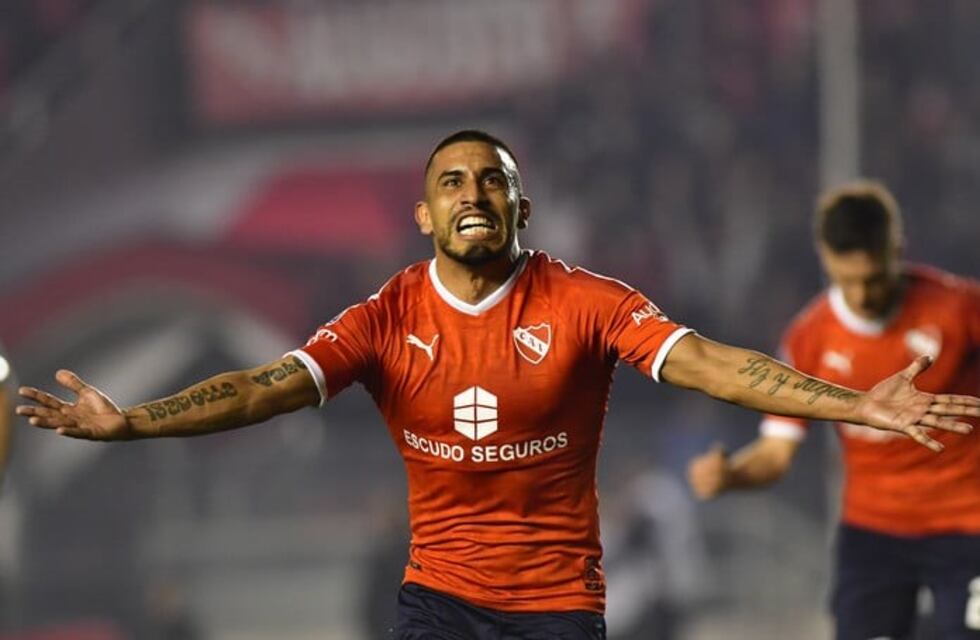 Descartan que Rosario Central pueda incorporar al delantero Cristian Chávez