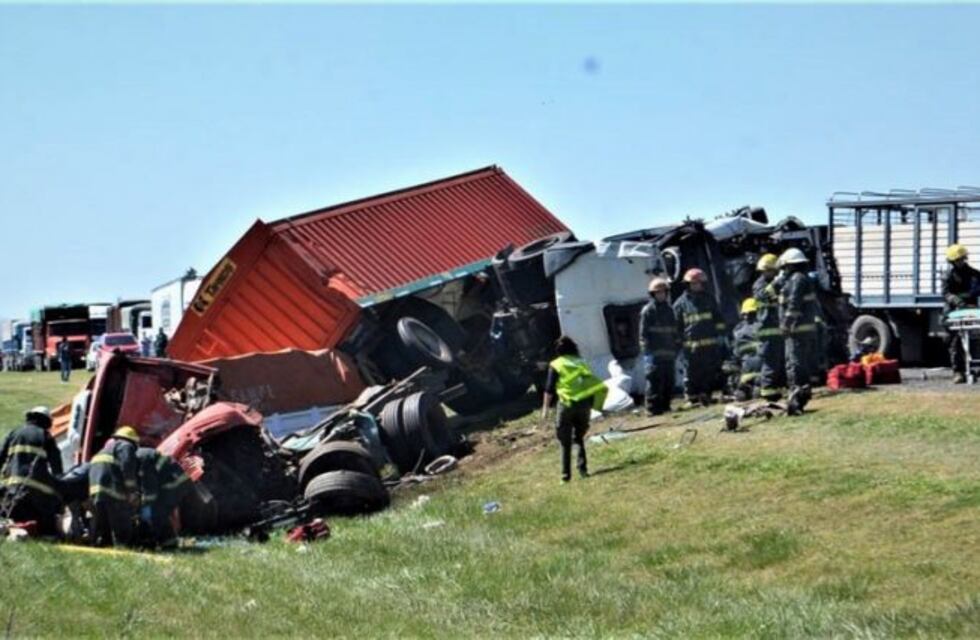 Camionero pampeano involucrado en un cuádruple choque en la Ruta Nacional N° 5