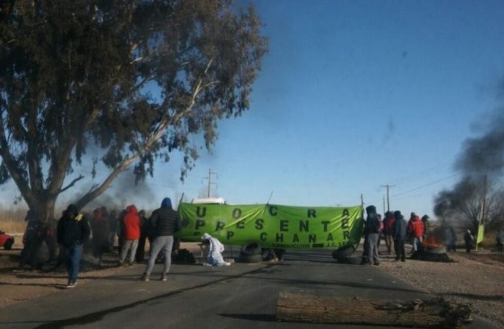 El jefe de fiscales ordenó desalojar cortes en rutas provinciales