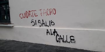 Pintadas en la escuela Urquiza