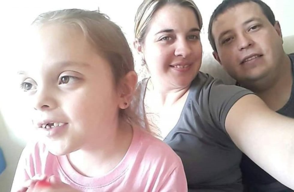 Una nena de Nogoyá se enfrenta al mismo tratamiento de Renzo en China