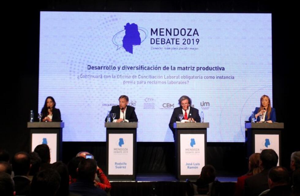 Los candidatos a la gobernación de Mendoza debatieron ante empresarios