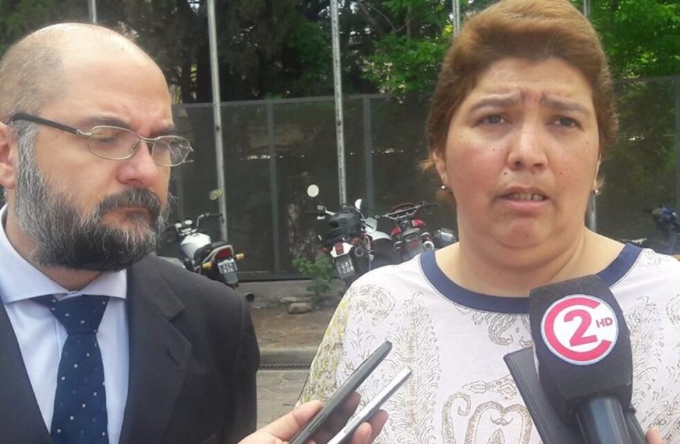 Una diputada y su abogado sospechan que Cannava quiere fabricar "porros"