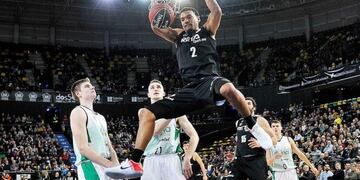 Peñarol de Mar del Plata incorporó al pivote estadounidense Devin Thomas