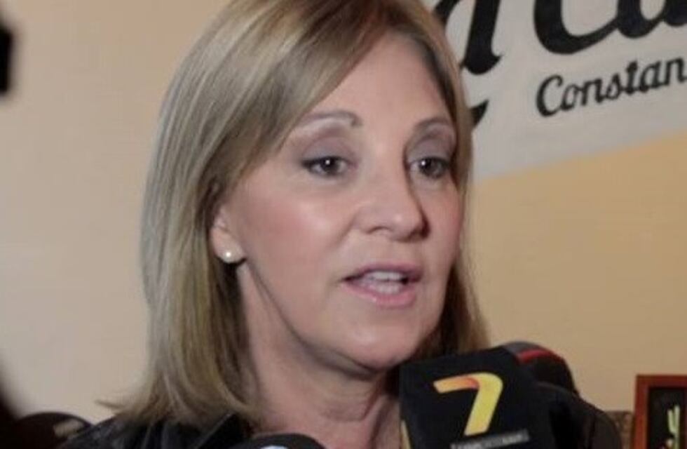 "¿Cómo se sienten cuando la Legislatura funciona como una escribanía?"