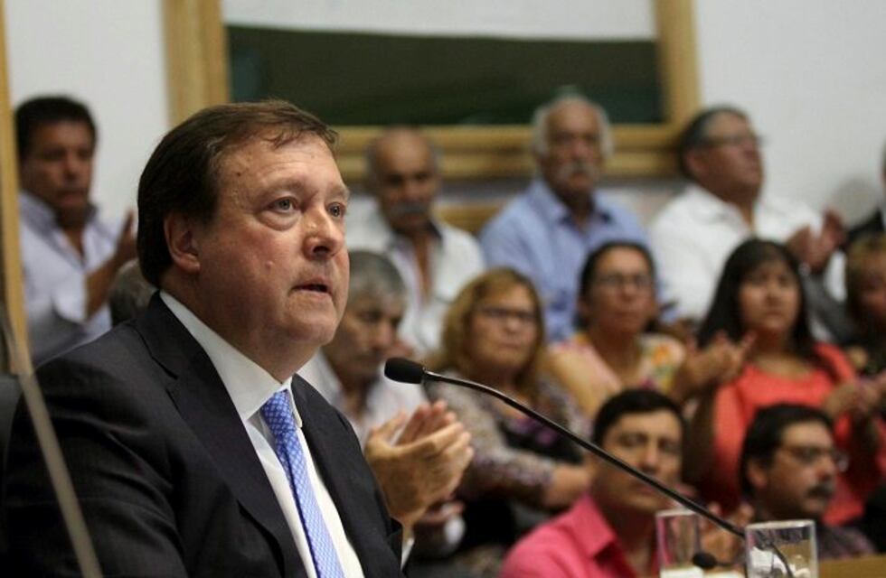 Candidatos opositores a Weretilneck celebraron el veto a su candidatura