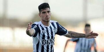 Al Bombardero del Prado se lo disputan Boca y River\u002E ¿Por quién se inclinará Talleres?