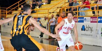 La Gloria no pudo en El Hogar de los Tigres y los dos llegarán con derrotas al clásico cordobés\u002E