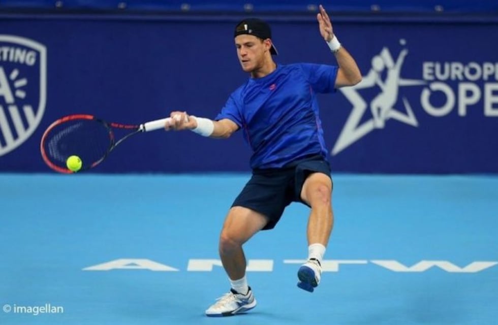 Diego Schwartzman derrotó al uruguayo Cuevas y avanzó a semifinales del ATP de Amberes