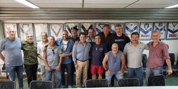 Ex combatientes de Malvinas, agasajados por Vélez, su club