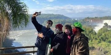 Se agotó el cupo para visitar las Cataratas y esperan que se amplíe para residentes de otras localidades