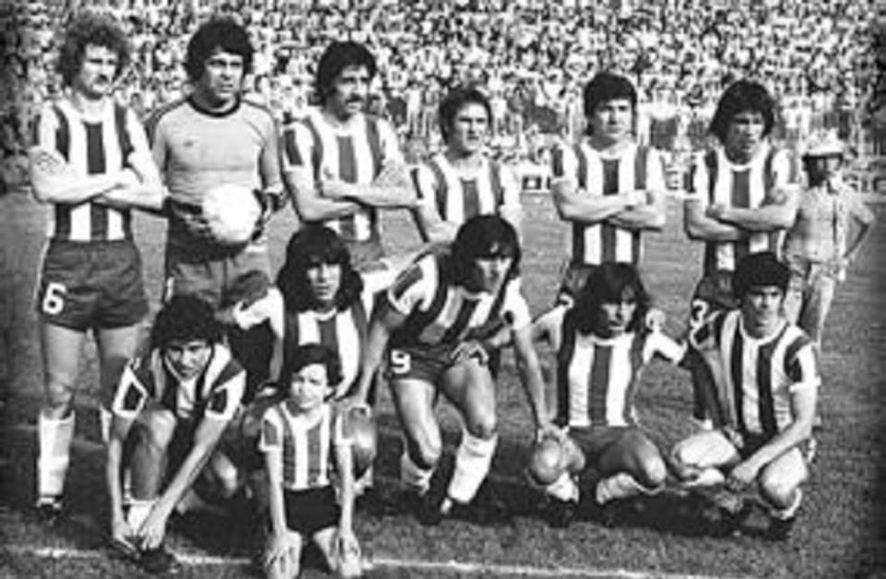 A 40 años: Talleres, Independiente, Menéndez y una final histórica