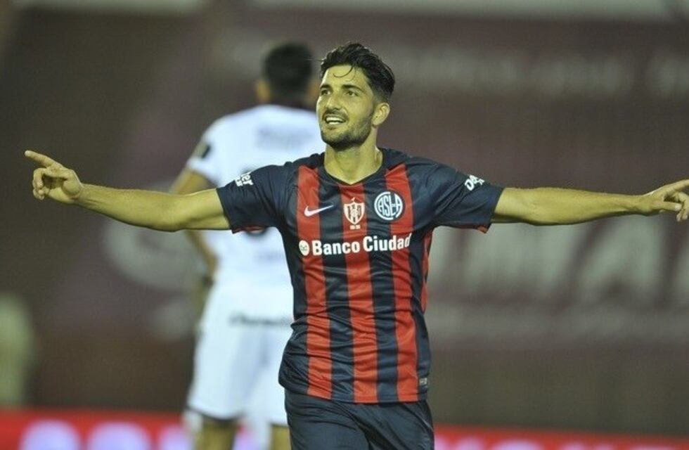 San Lorenzo le ganó 2-0 a Lanus en La Fortaleza