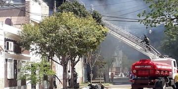 Voraz incendio en un depósito del Ministerio de Desarrollo Social de la provincia\u002E (Archivo)