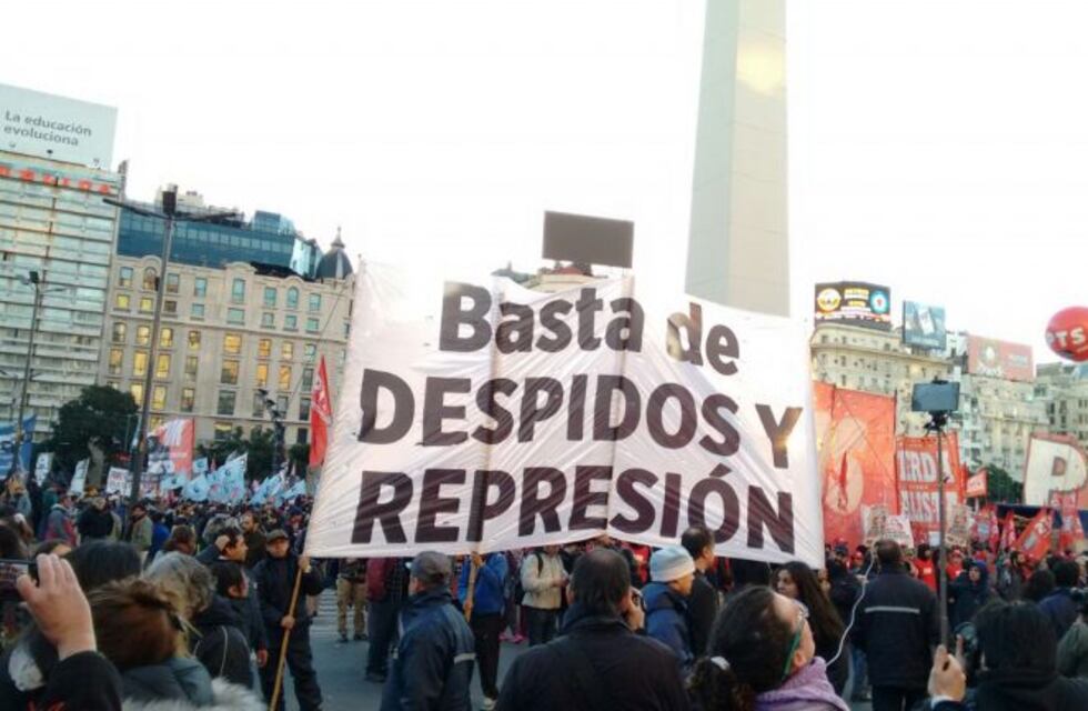 Conflicto de Pepsico: Manifestantes levantaron una carpa en el Congreso