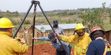Un hombre cayó en un pozo de 10 metros en Campo Grande