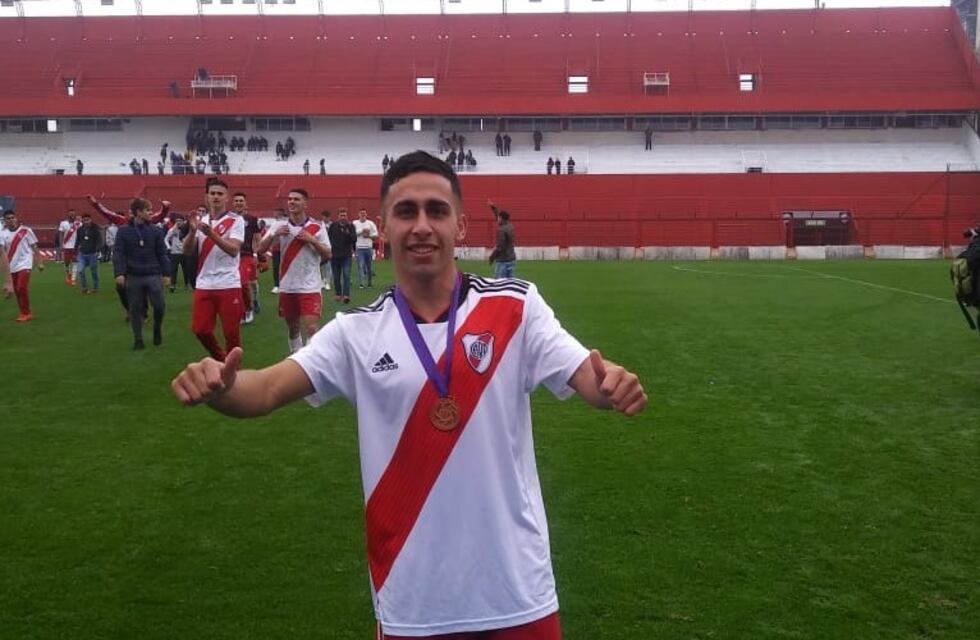 Matías Luque de Arroyito se coronó campeón con River Plate