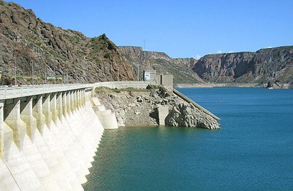 Una nena de 3 años y una mujer de 30 murieron ahogadas en dos accidentes en cauces de agua