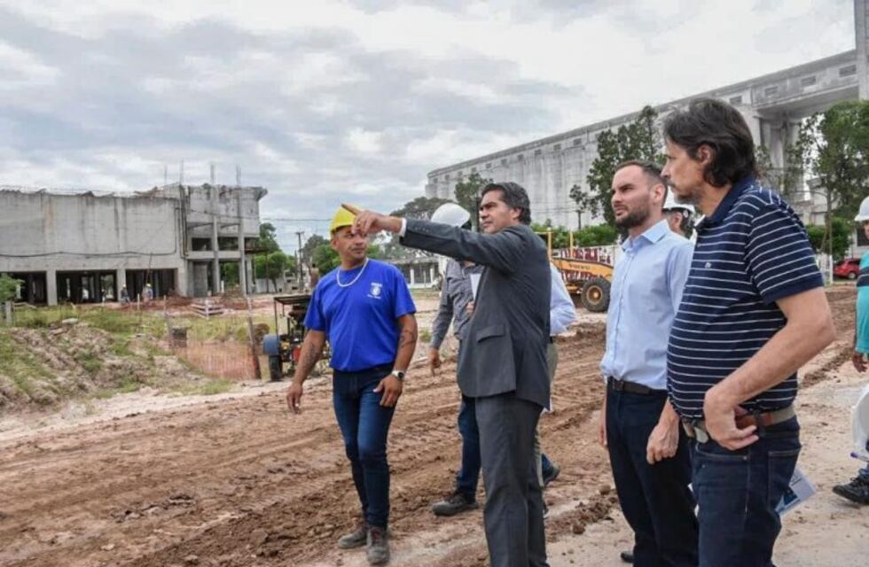 Capitanich pidió avanzar con las obras del Segundo Acueducto para inaugurarlo en 2021