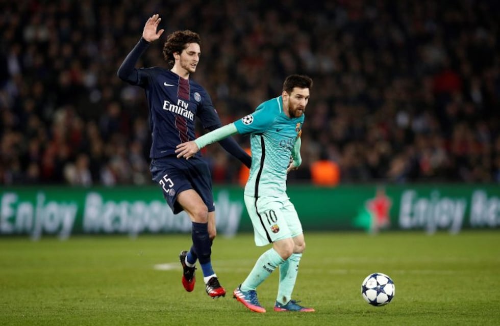 VIDEO: El increíble caño que le hicieron a Messi en el partido ante el PSG