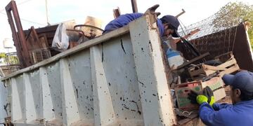 La lucha contra el dengue continúa con la recolección de chatarras