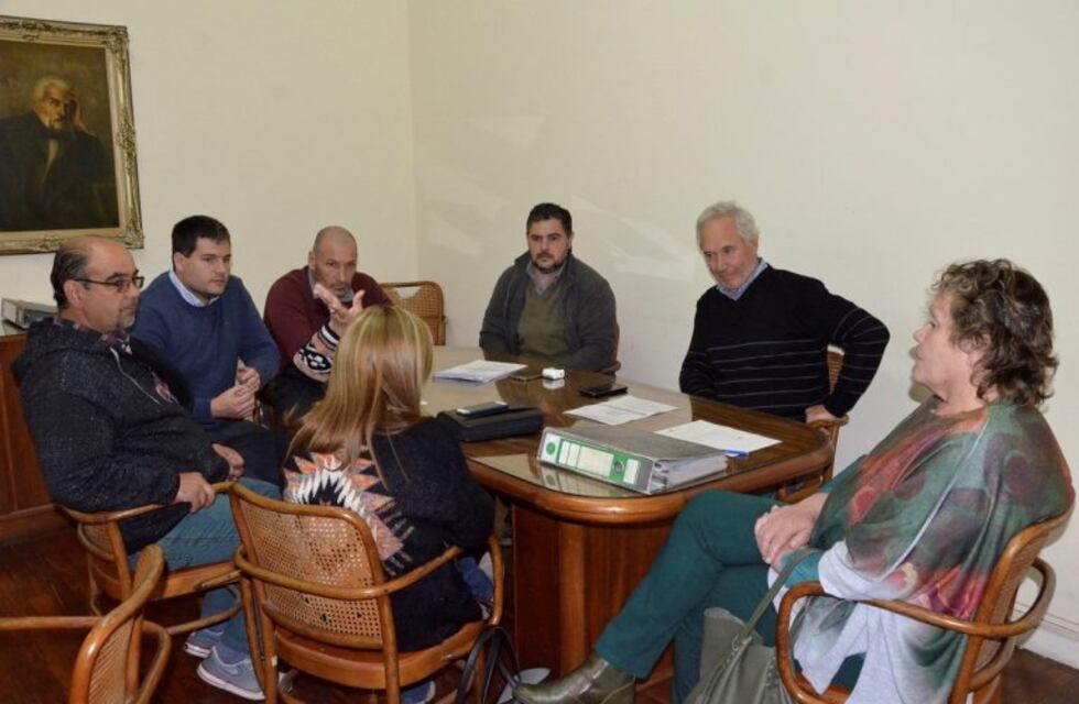 Vecinos del interior podrán terminar el secundario a distancia