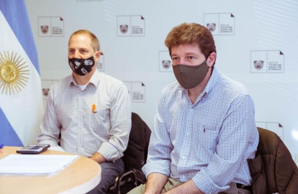 De Luca: "No alcanzan los recursos humanos ni edilicios con los que contamos"