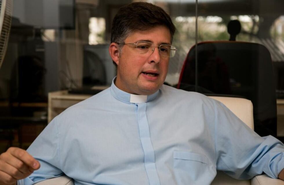 Gustavo Zaninetti: "No podemos anular el bautismo"