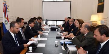 Rosario recuperó la zona franca de Paraguay\u002E (Enapro)