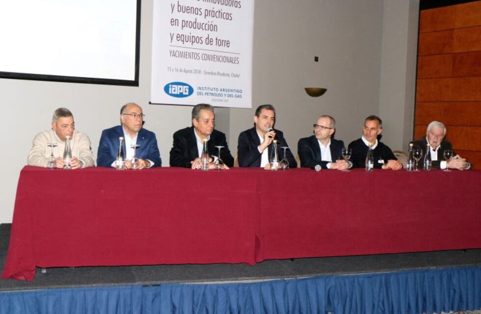 Las Jornadas de Técnicas Innovadores en el petróleo se desarrollan con éxito