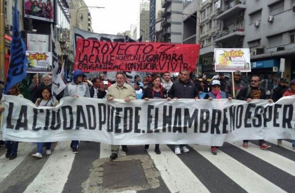 Organizaciones sociales reclamaron en la Legislatura porteña por la Emergencia Social