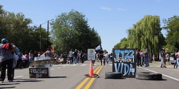 Cortes de Ruta por la 7722 en Alvear