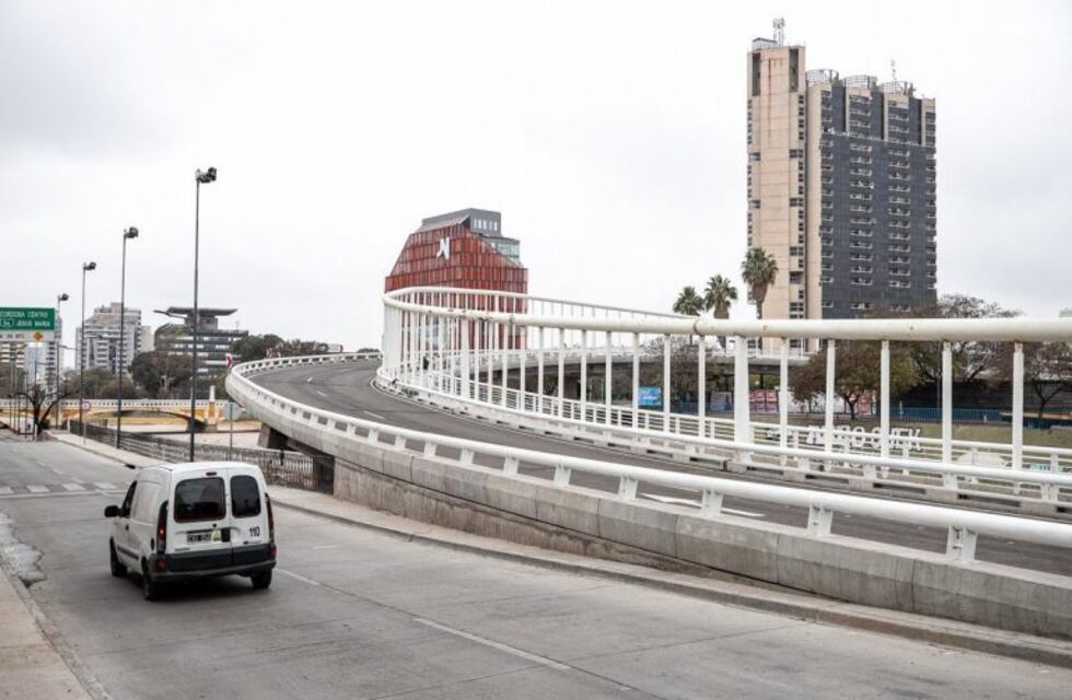 Habilitan el puente que conecta la Costanera con el centro de Córdoba