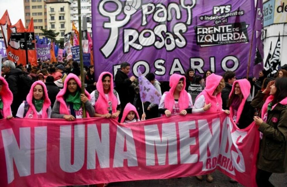 Colectivo gratuito y cortes de tránsito por la marcha #NiUnaMenos en Rosario