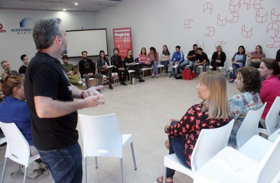 En Arroyito se concretó el primer  Encuentro de Gestión Cultural