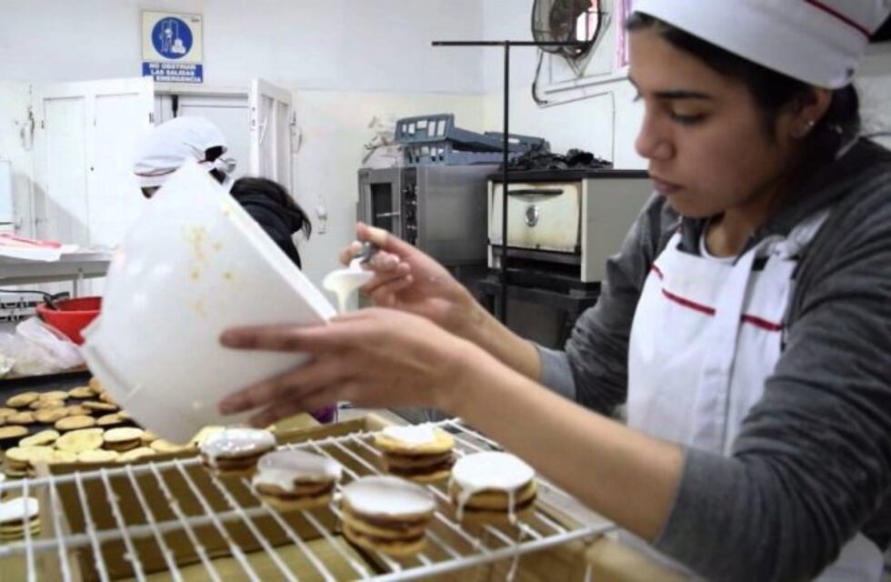 Este viernes se realiza la "Expo" de la Escuela Laboral Domingo Savio