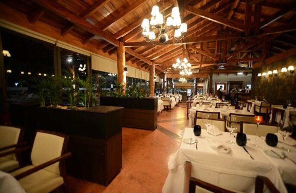 Iguazú: se aprobó el protocolo para la apertura de los restaurantes