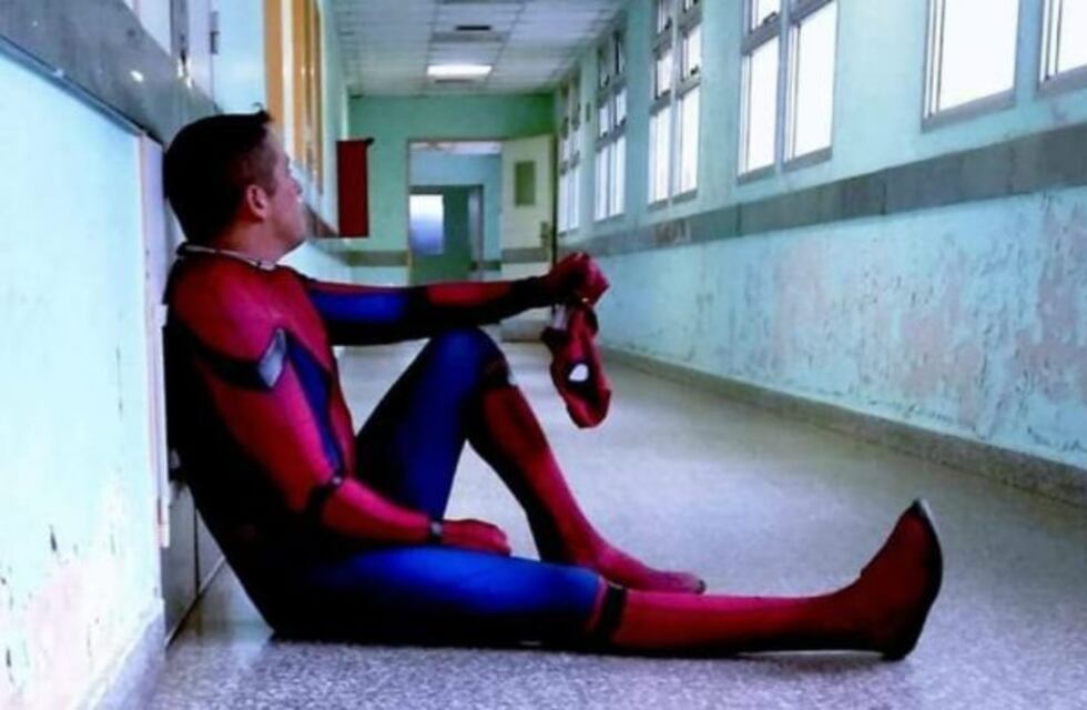 Quién es el “Hombre Araña” cordobés, hoy en estado crítico al ser baleado por un policía