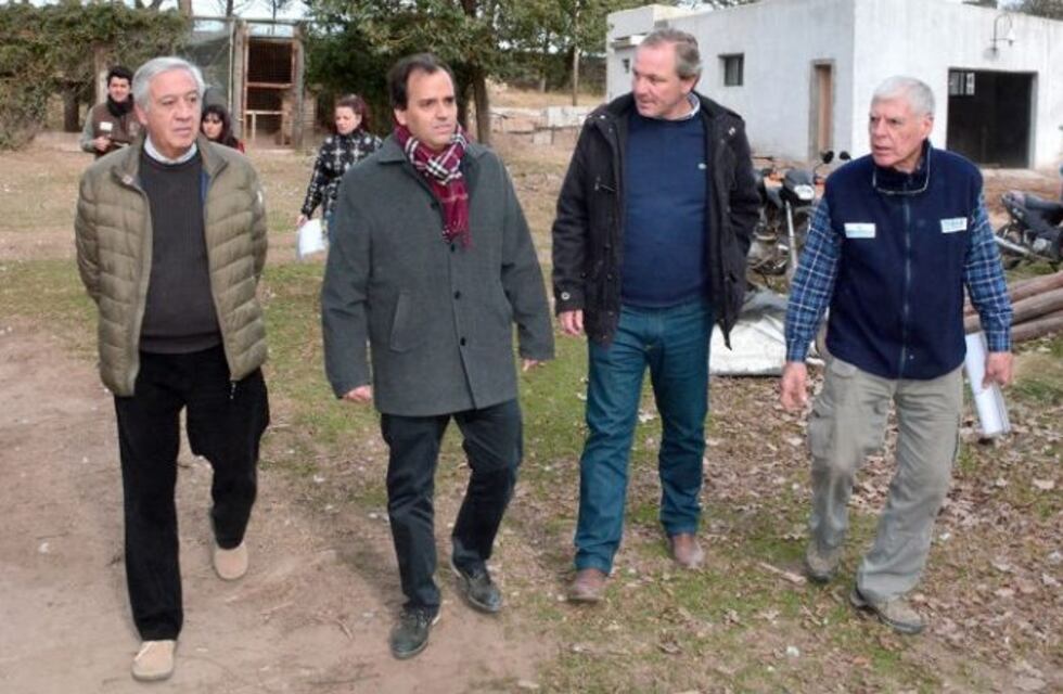 El intendente Llamosas recorrió las obras del Parque Ecológico