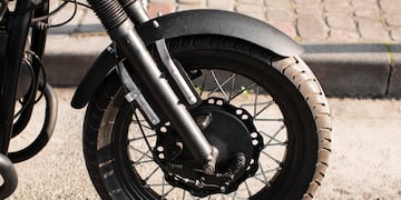 Atropelló al ladrón que le robó su motocicleta en Córdoba.