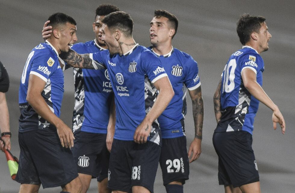 El invicto con el que Javier Gandolfi se afirma en Talleres: “El triunfo es justo, River no nos lastimó”