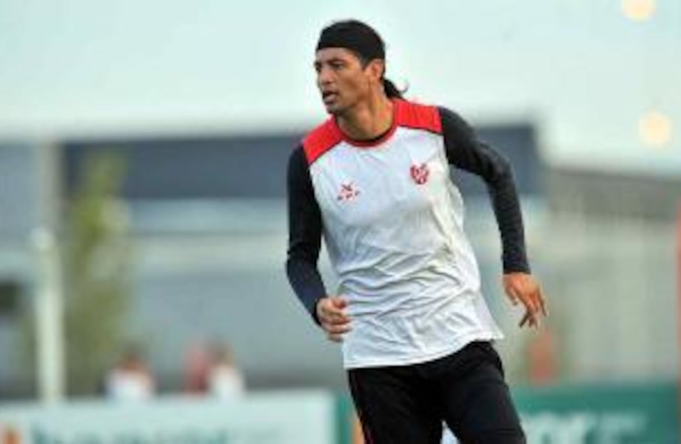 Julio Moreyra, con la camiseta puesta: “Los hinchas de Instituto sentimos que el ascenso se puede dar”