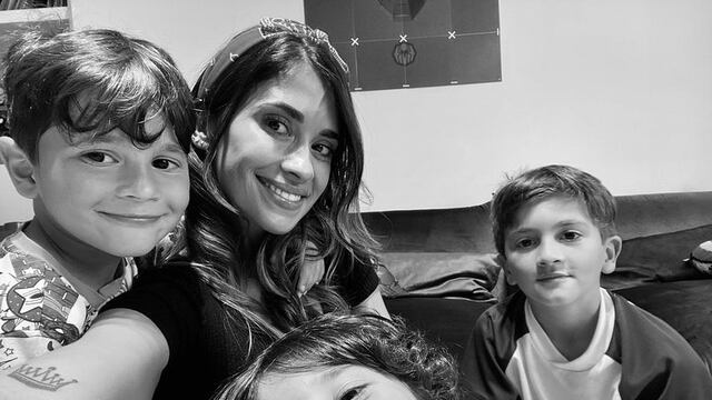 Antonela Roccuzzo y una foto de sus hijos haciendo fiaca antes de ir a la escuela